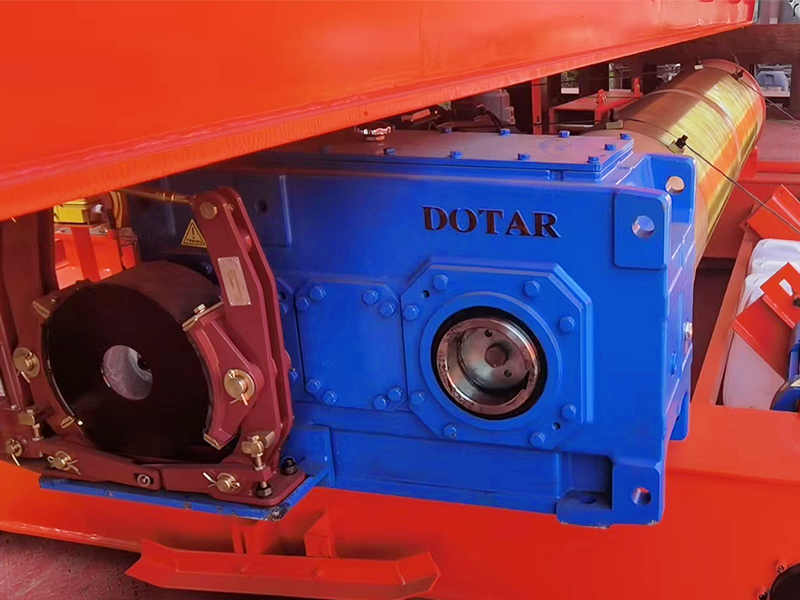 新型起重機(jī)專用(yòng)H系列減速機(jī)