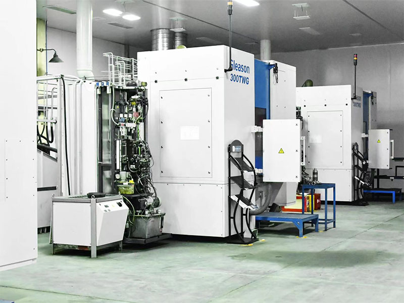 格裡(lǐ)森(sēn)數(shù)控蝸杆磨齒機(jī)