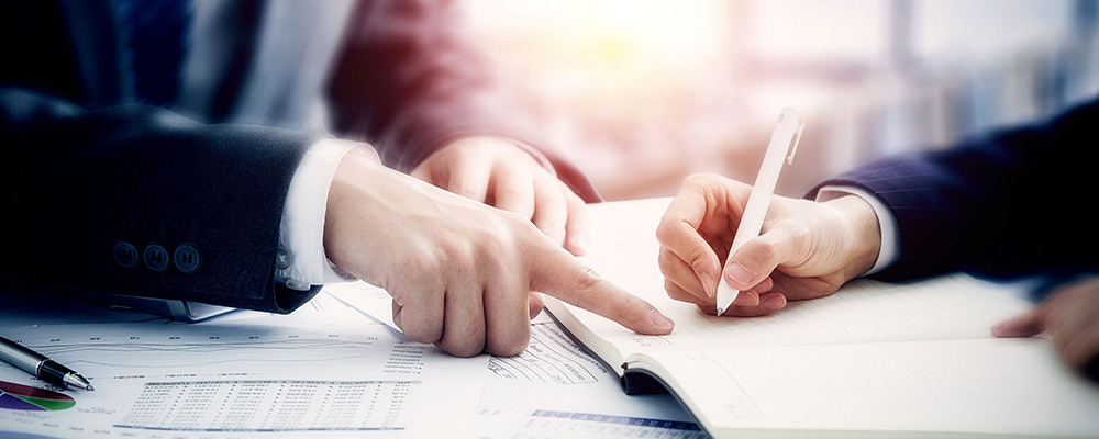 One-on-one intimate pre-sales service